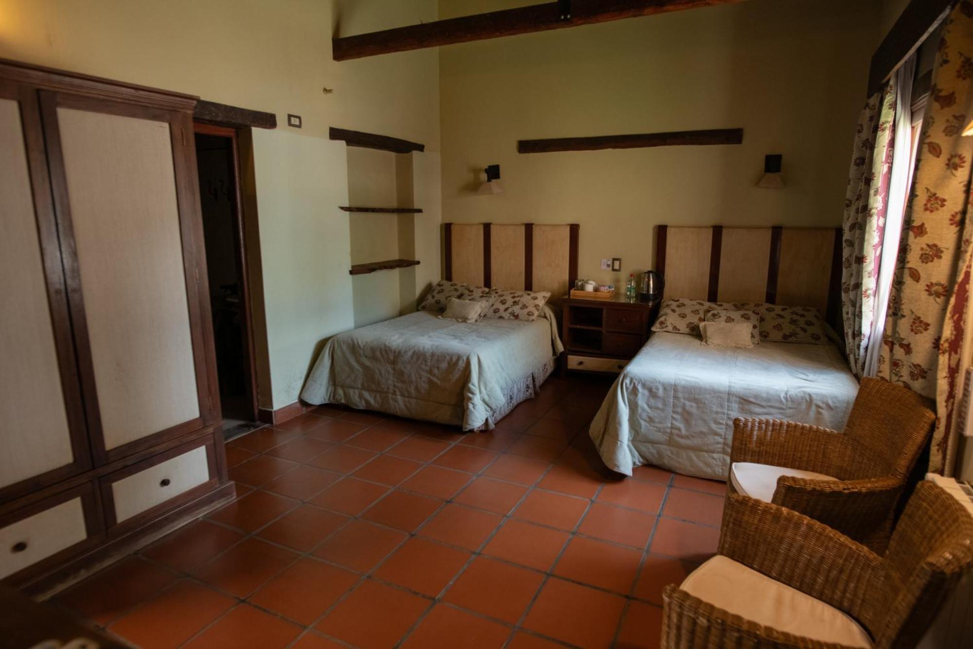 La Casa De La Bodega - Wine Boutique Hotel Кафаяте Екстер'єр фото