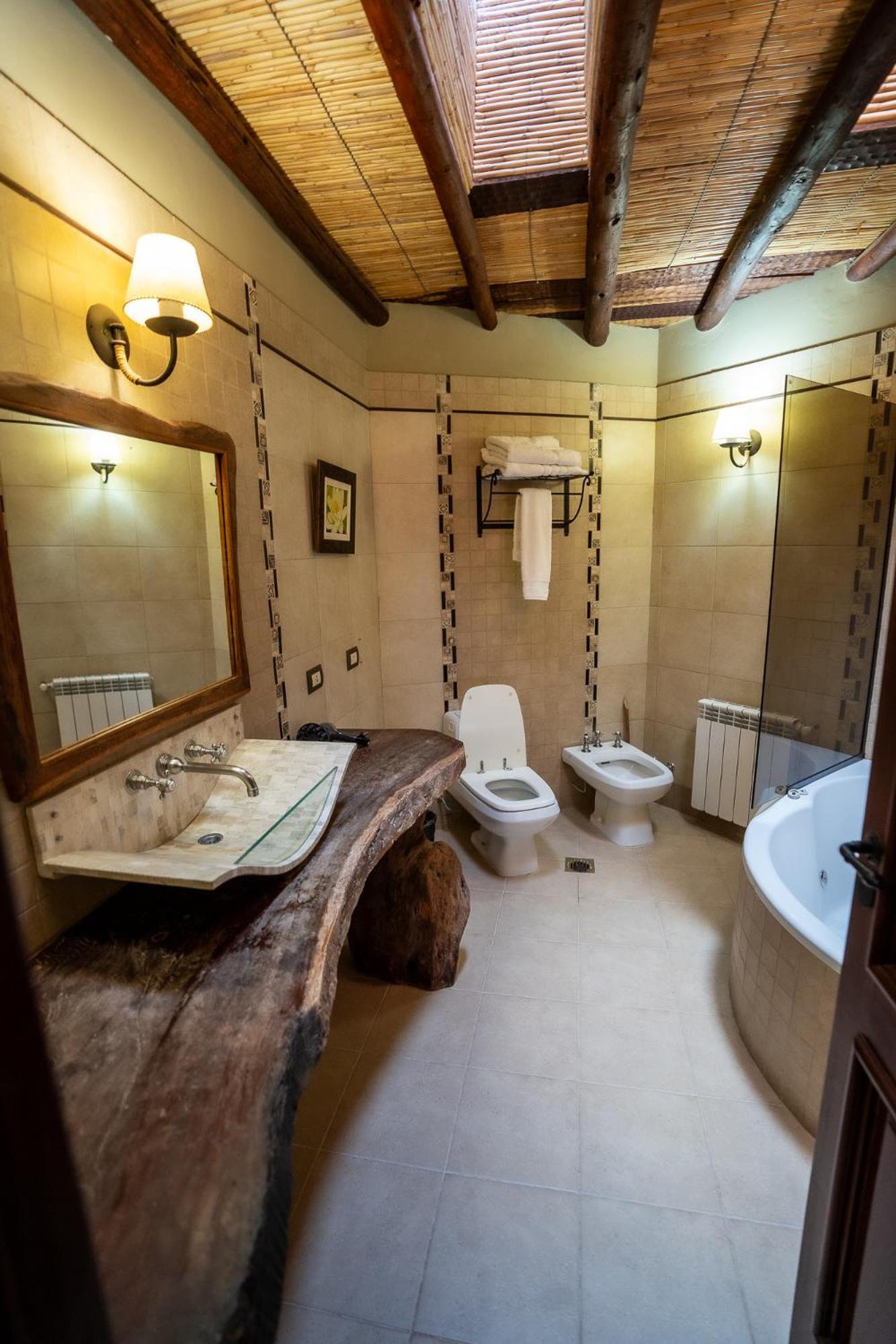 La Casa De La Bodega - Wine Boutique Hotel Кафаяте Екстер'єр фото