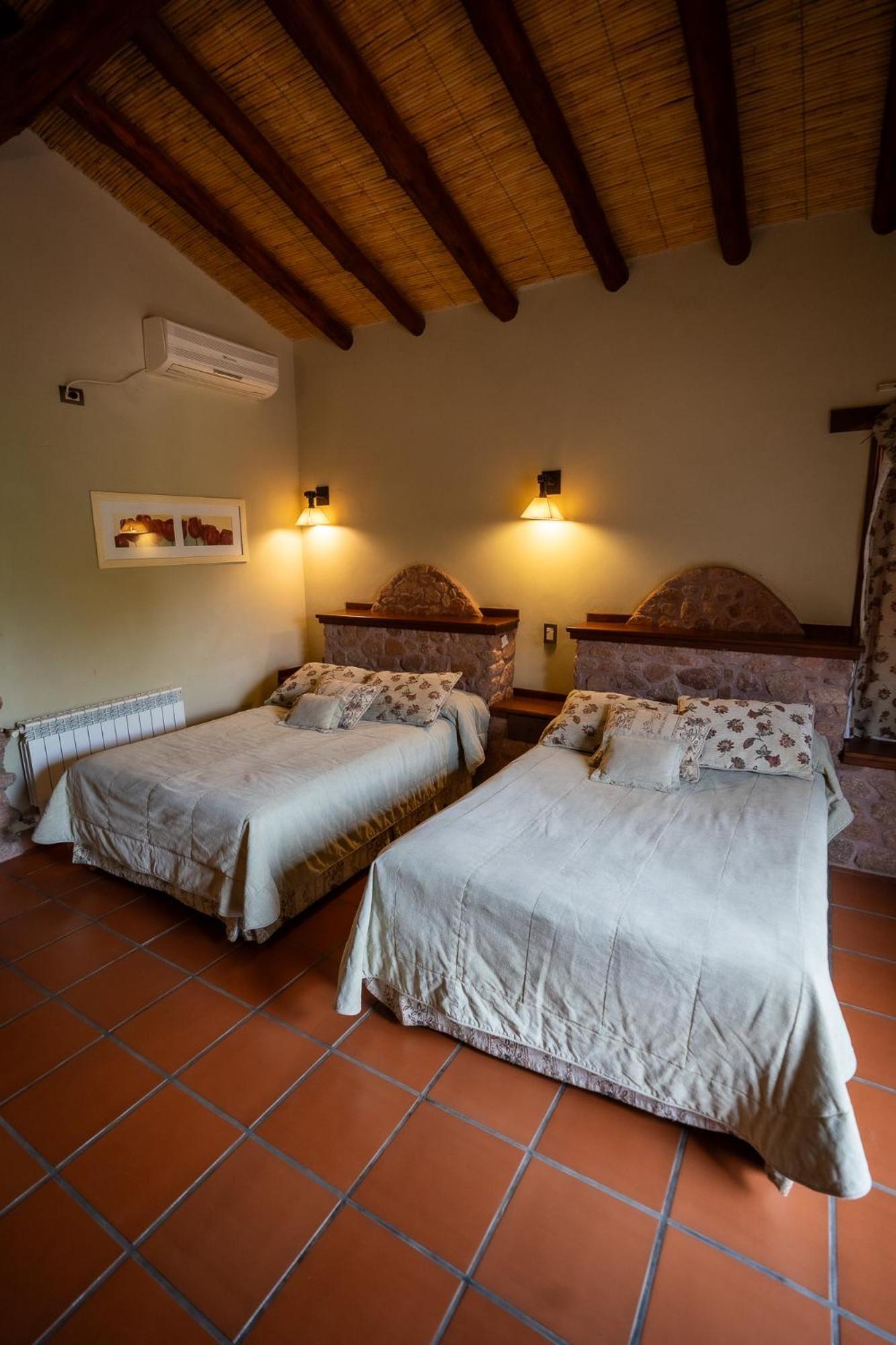 La Casa De La Bodega - Wine Boutique Hotel Кафаяте Екстер'єр фото
